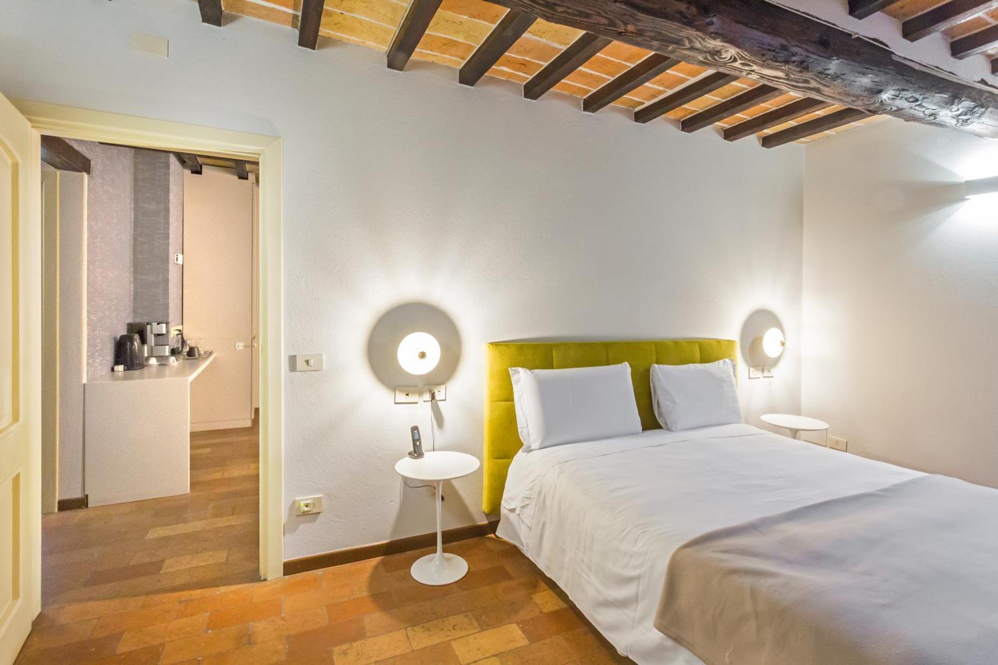 Locanda Del Feudo Suite & Restaurant Кастельветро-ди-Модена Экстерьер фото