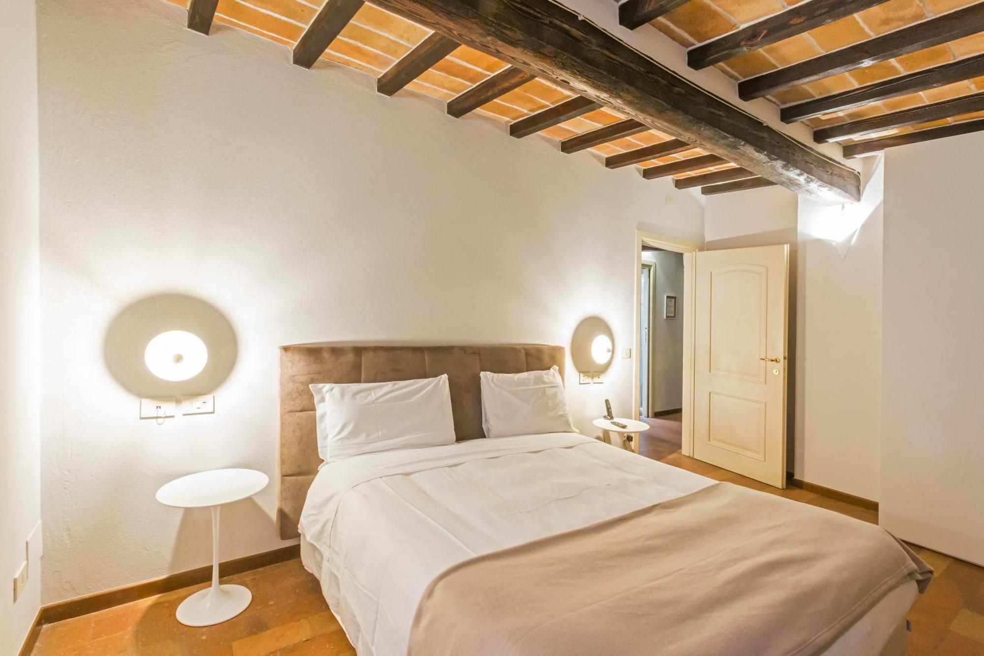 Locanda Del Feudo Suite & Restaurant Кастельветро-ди-Модена Экстерьер фото