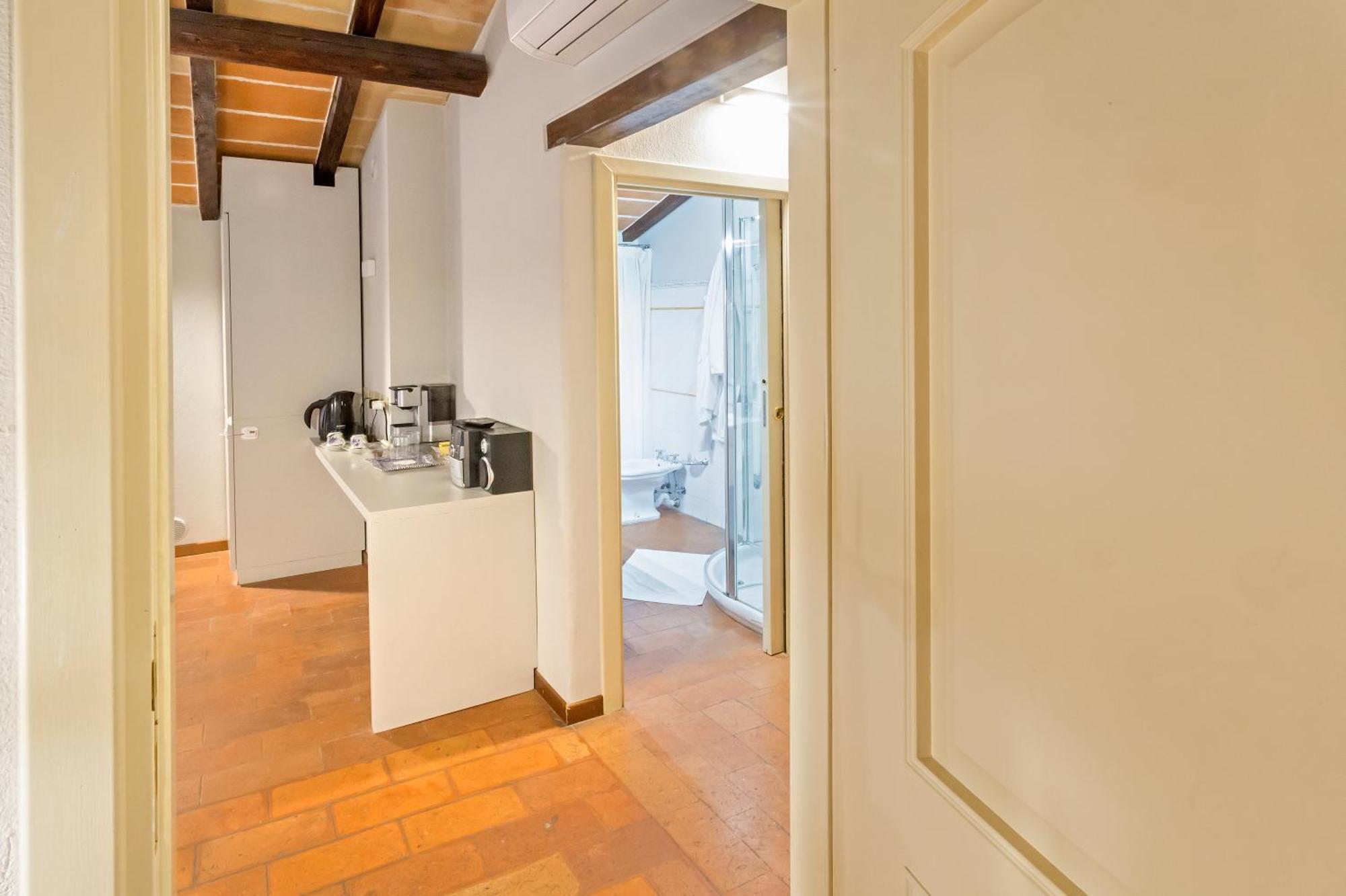 Locanda Del Feudo Suite & Restaurant Кастельветро-ди-Модена Экстерьер фото