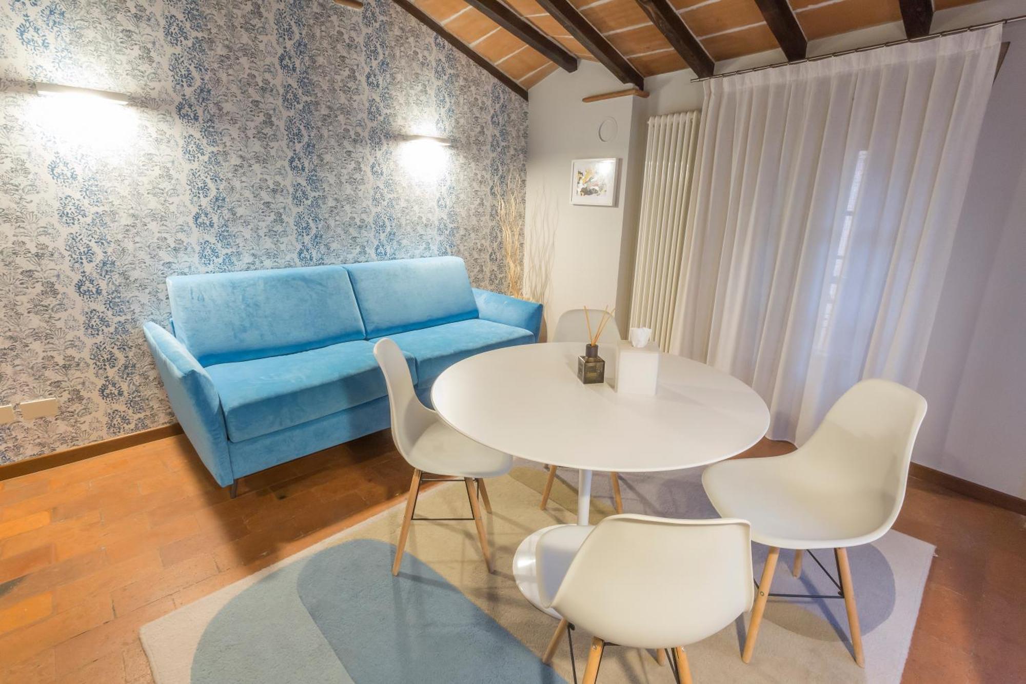 Locanda Del Feudo Suite & Restaurant Кастельветро-ди-Модена Экстерьер фото